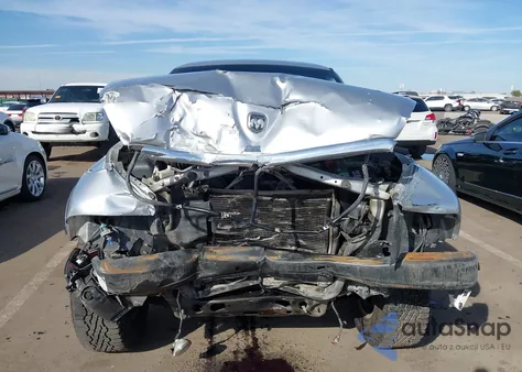 2004 Dodge Dakota Sport z USA, uszkodzony, nr VIN 1D7HG32KX4S752349